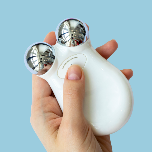 MicroRoller™ - Microcurrent Natural Face Lifting Device