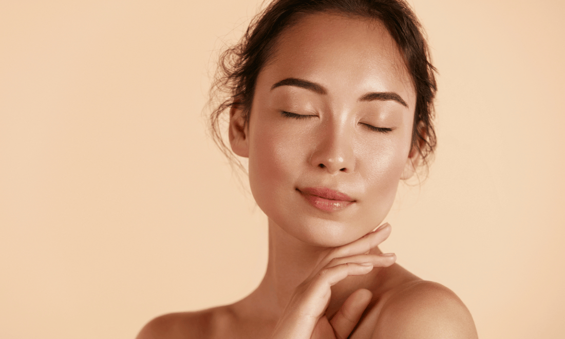 Woman with Contoured Jawine and Glowing Skin